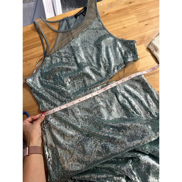 TOCCIN Blue Sequin Cut Out Gown - Picture 8 of 10